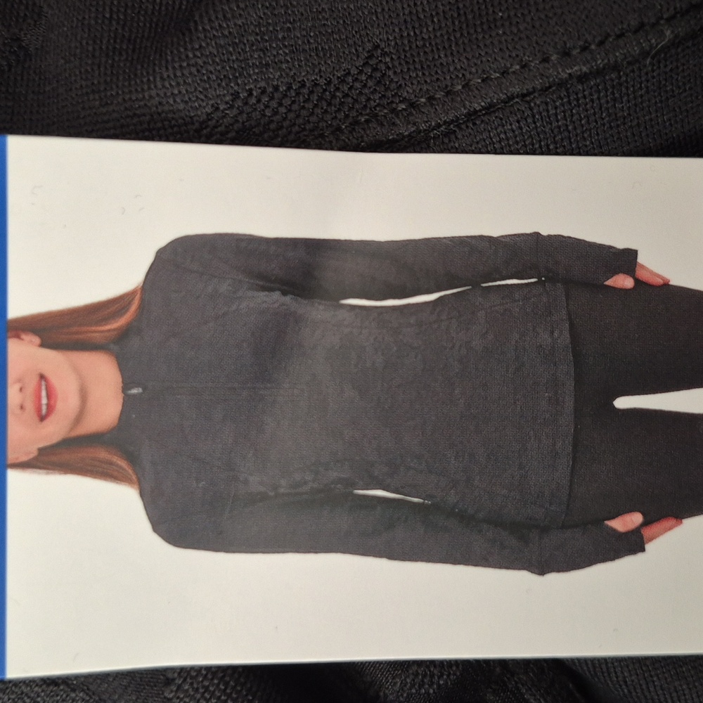 LG: 🖤Spyder 1/4 Zip Active Wear Top